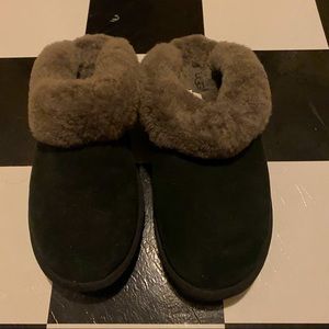 Ugg slippers